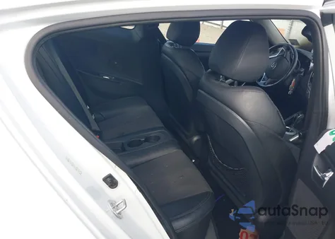 2015 Hyundai Veloster z USA, uszkodzony, nr VIN KMHTC6AD8FU244713